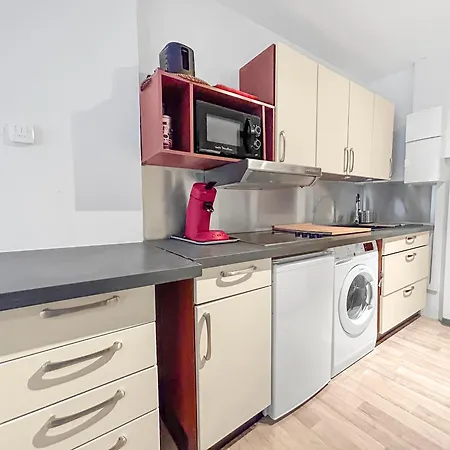 Apartment Escale Tranquille Avec Balcon & Parking Prive *